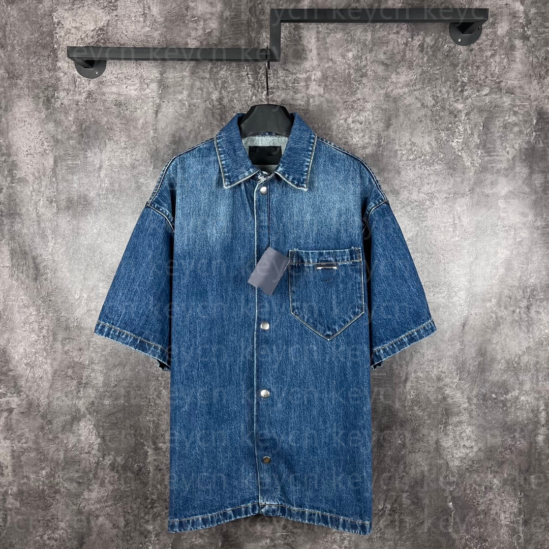 Summer retro style mens denim shirt fashion single breasted design Bleached Indigo Washed loose version of luxury brand designer casual short sleeved shirt
