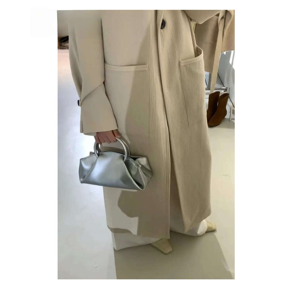 Korean Niche Circular Handheld Cloud Tote Sier Beige Color Plain Cow Leather Women Crossbody Bag Leisure Handbag