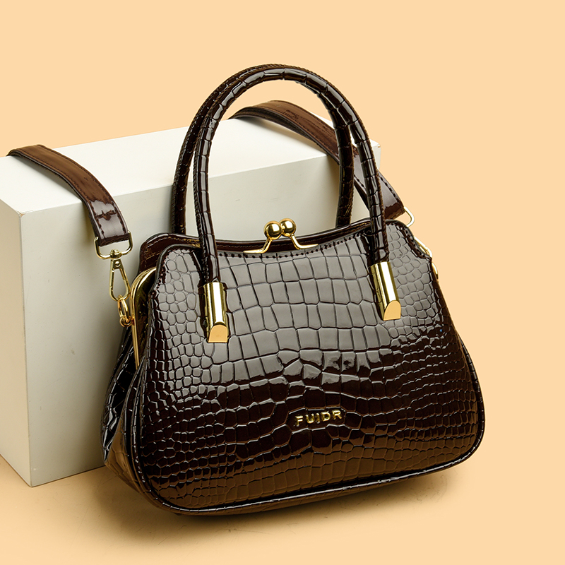 Sophisticated Evening Clutch: Luxury Handmade Ladies' Handbags