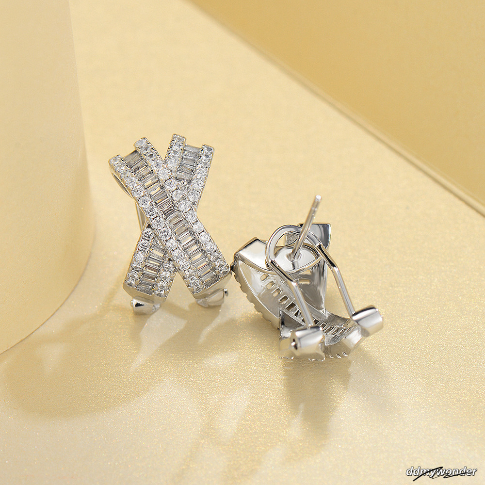 Choucong 2024 Top Sell Cross Clip Earrings Vintage Jewelry Real 100% Sterling Sier Princess Cut Moissanite Dia Party Women Female Bow Earring Gift