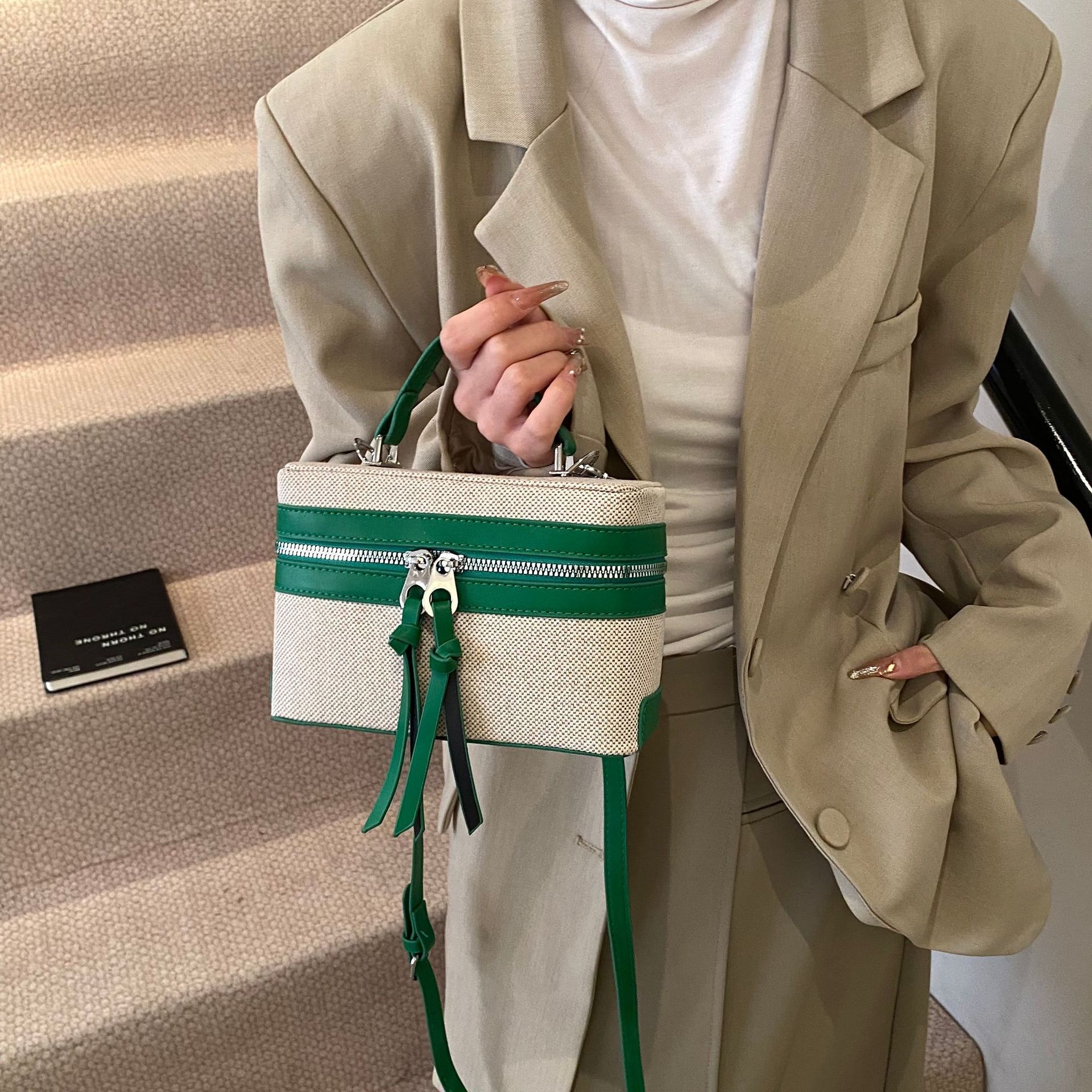 Spring Summer New Trend Luxury Designer Bag Bag High End Free Shipping Woven Color Block Box Bag Versatile Handbag Shoulder Crossbody Women S Bag