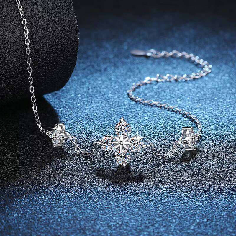 Fashion Fine Jewelry Lucky Four-Leaf Clover Dia Sterling Sier Moissanite Chain Bracelet