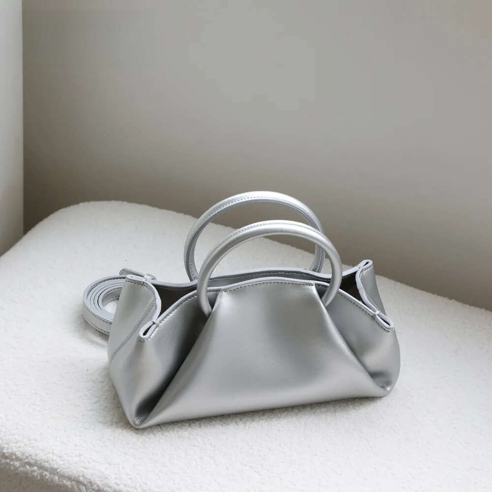 Korean Niche Circular Handheld Cloud Tote Sier Beige Color Plain Cow Leather Women Crossbody Bag Leisure Handbag