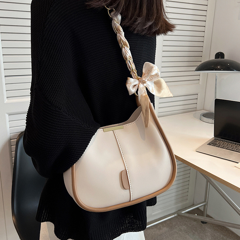 This Year S Trendy Bags For Women Summer New Fashionable Designer Bag Textured Shoulder Bucket Bag Luxury Bag Simple Crossbody Free Shipping Bag Free 