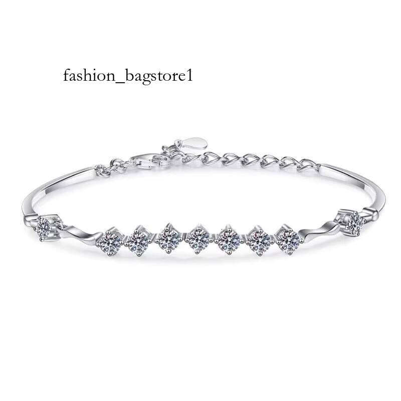 Customized Sier Moissanite Star River Bracelet Women Excellent Cut Gold Plated Cute Classic Style for Gifts Parties