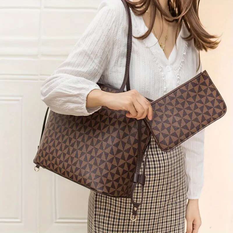 2Pc Women's High-Quality Light Print Commuting Fashion Large Capacity Tote Classic Son Mother Brown Printed Shoulder Bag