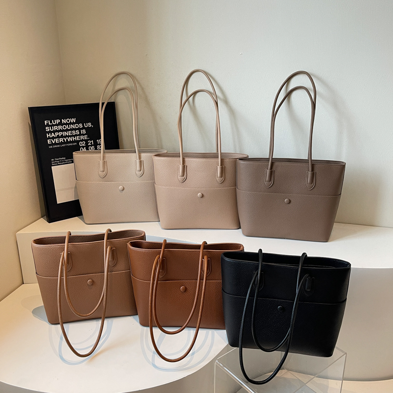 2025 Fashion Premium Luxury Large Capacity Women's Handbag Simple and Versatile Shoulder Bag Women's Essential Crossbody Bag for Shopping an