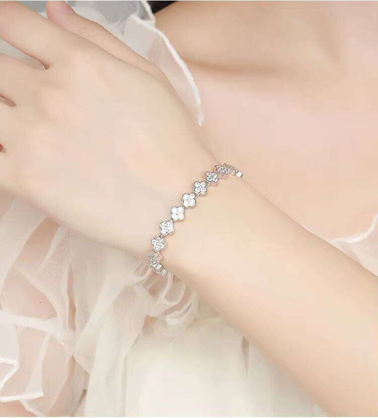 High Quality Sterling Sier Full Lucky Four Leaf Jewelry Gold Plated Clover Moissanite Bracelet for Women