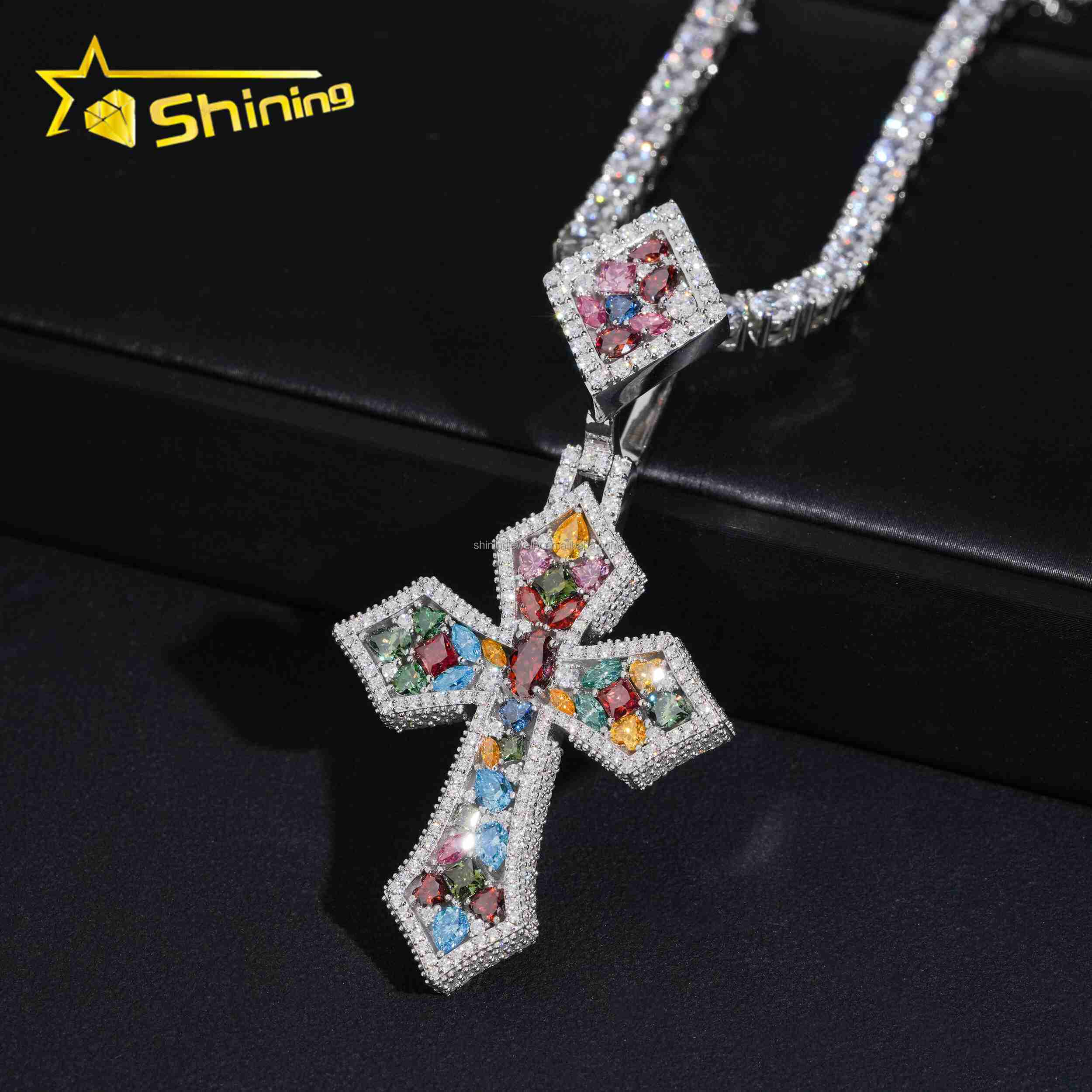 New Arrivals Unique Design High End Hip Hop Rapper Jewelry Multi Color Moissanite Diamond S925 Silver Iced Out Man Cross Pendant