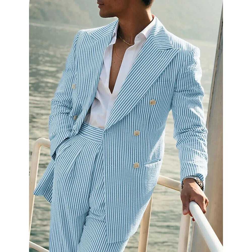 Light Pink Vertical Stripes Suits for Men Twopiece Set Summer Comfortable Linen Cotton Fabric Mens Suit for Casual Beach Party W250910