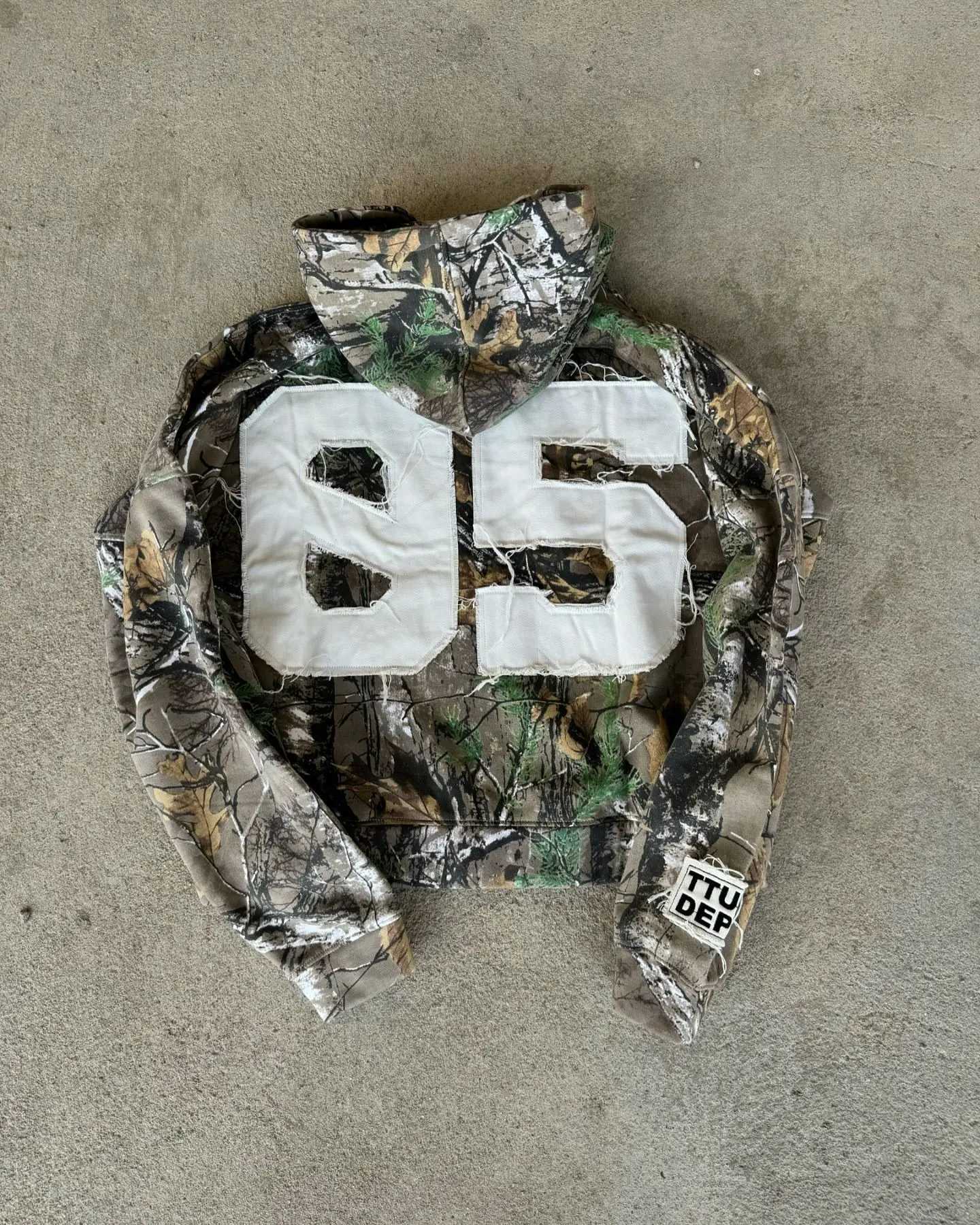 Y2k New Leaf Pattern Camouflage Loose Zipup Hoodie Vintage Letter Embroidery Sweatshirts Couples Strt Hip Hop Gothic Hoodies X250910