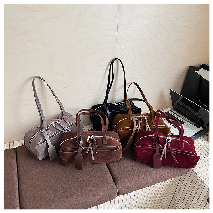 Free shipping designer Korean Version New Matte Bowling Bag Underarm Bag Simple Fashion Handbag Shoulder Bag Large Capacity Commuter Bag Crossbody Bag