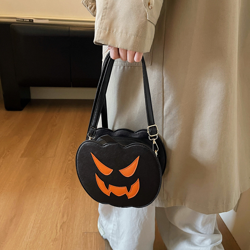 new pumpkin bag luxury bag Halloween new niche shoulder bag designer bag personality fashion cute fashion creative crossbody bag