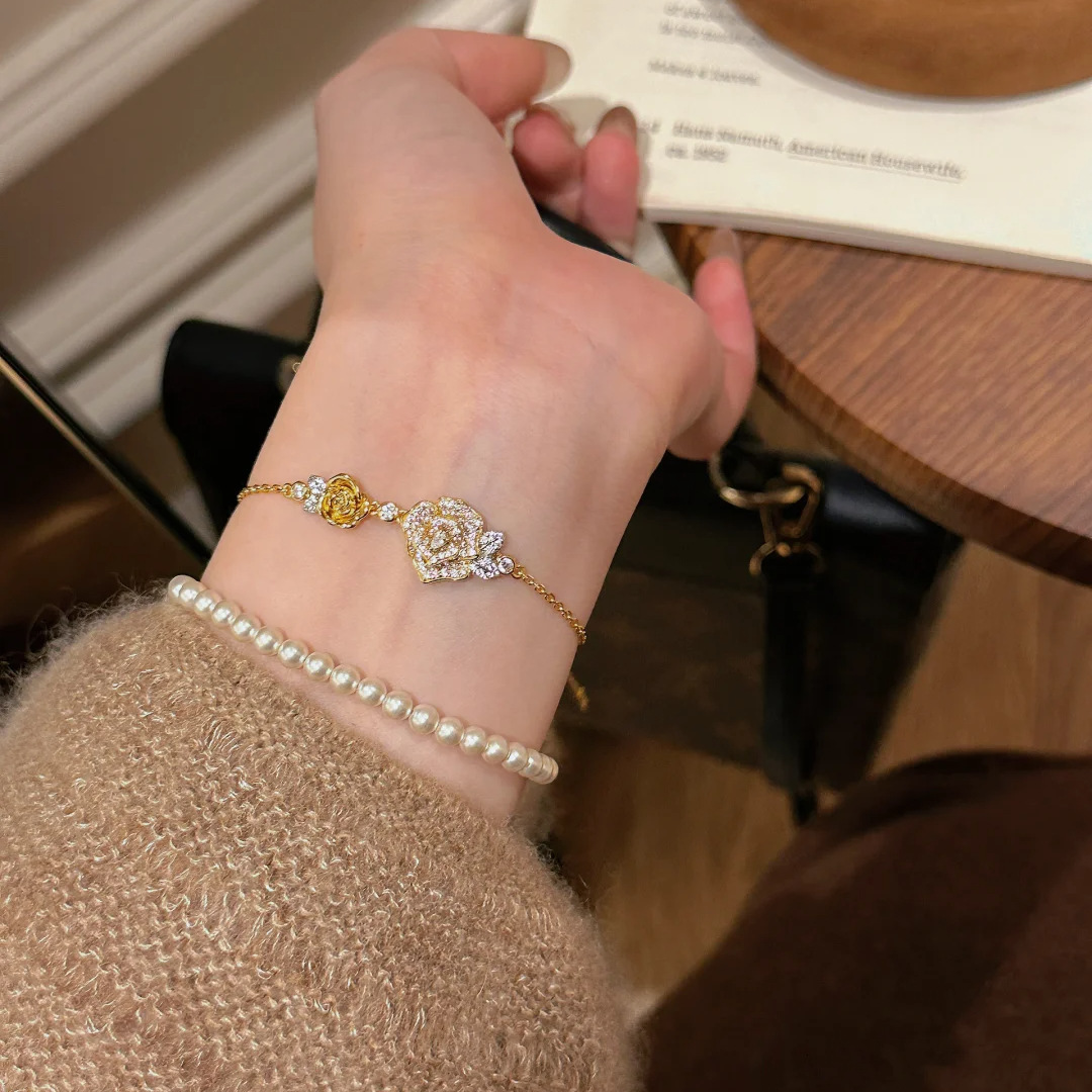 Luxury Brand Designer Jewelry French Retro Full Diamond Twin Rose Necklace For Women, Light Luxury Camellia Bracelet, Style Vintage Ring