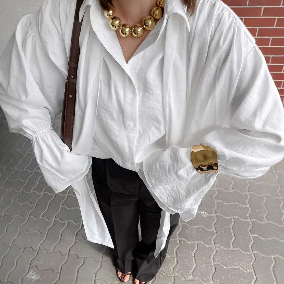 Autumn Winter New Commuting Loose Ribbon Shirt French Design Sense White Bell Sleeve Blouse For Women B3