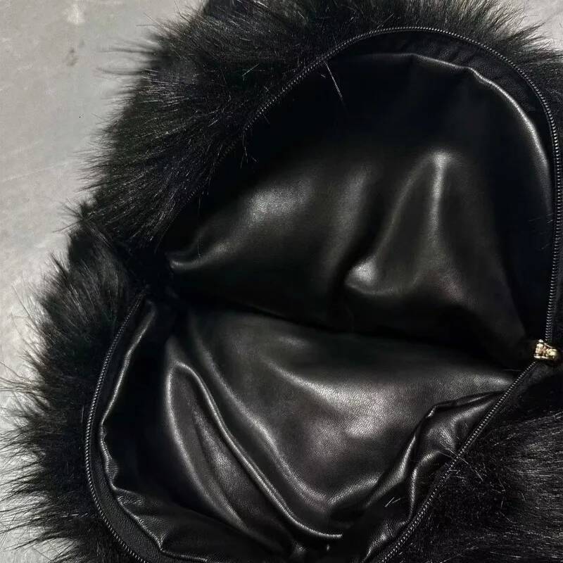Vintage Print Fluffy Backpack Personality Y2k Aesthetic Fashion Schoolbags Women Casual Haruku Streetwear All Match Backpacks high-quality