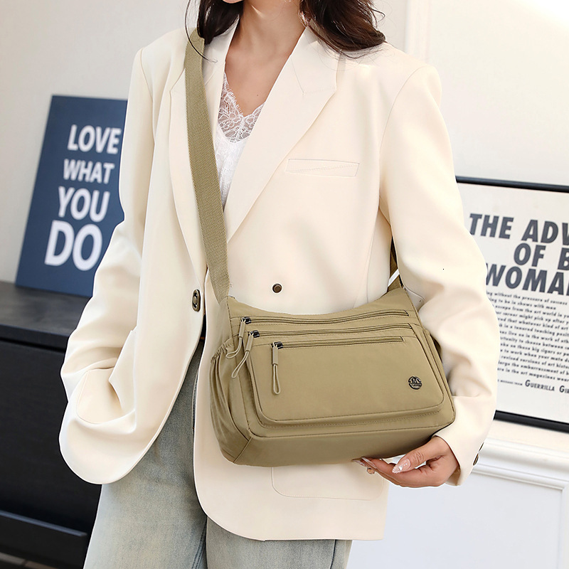 Luxury Bag Large Capacity Fashion Designer Bag Simple Commuter Women S Bag New Nylon Crossbody Bag Multi Compartment Free Shipping Storage Versatile S