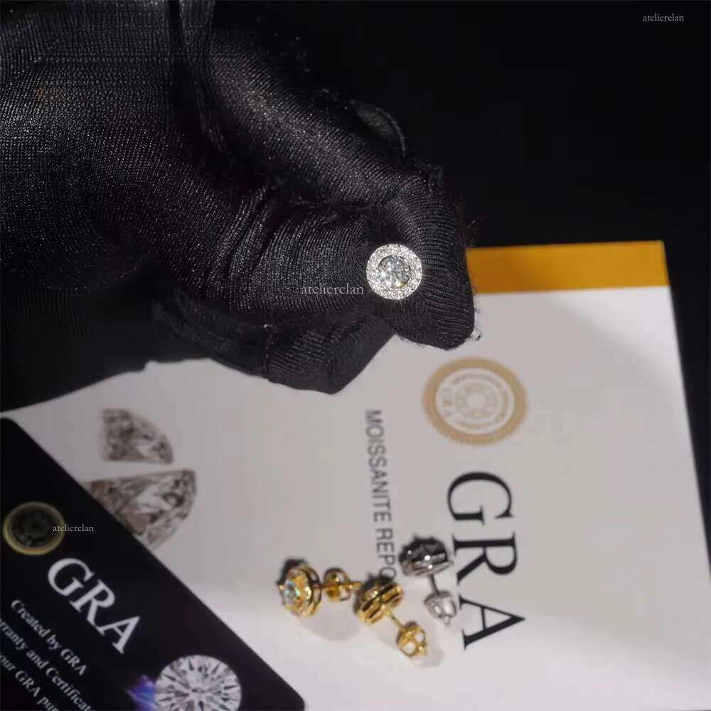 Trendy Hip Hop Ear Studs Ice Out VVS Moissanite Dia Jewelry Gold Plated Sterling Sier Stud Earring for Women