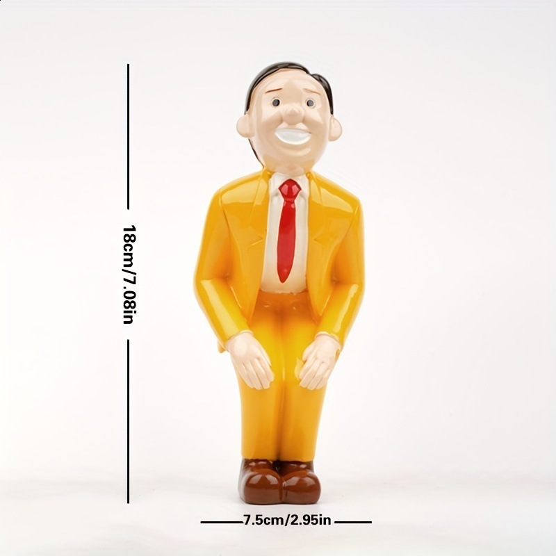 Hand Drawn Character StatuesFamily Gift Sculptures And Decorations Exquisite Collection And Handmade Joan Cornella 240327