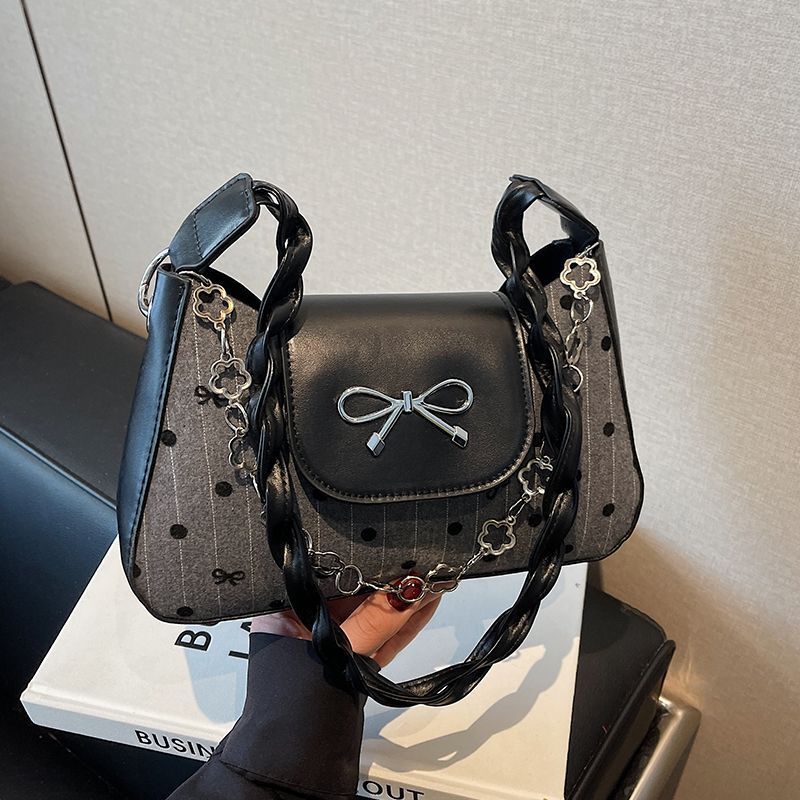 This Year S Trendy Baguette Bag For Designer Bag Luxury Bag Women New Free Shipping Fashionable Shoulder Underarm Bag Ins Niche Versatile Shoulder Bag