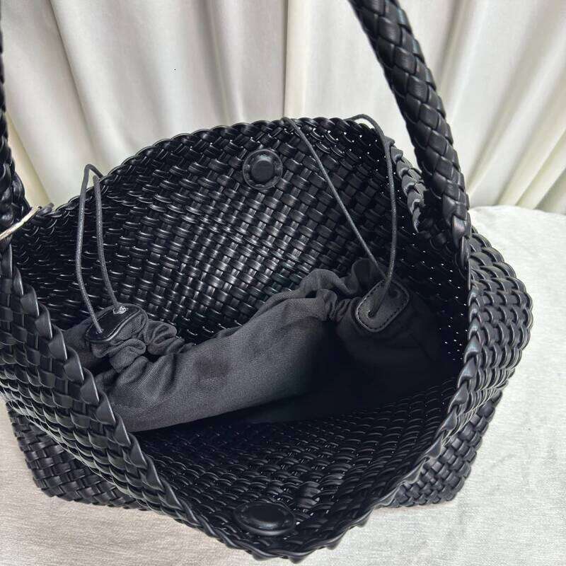 Women Woven Texture Shoulder Bag Lightweight PU Large Capacity Magnetic Clasp Solid Color Glossy For Daily Commute Shopping