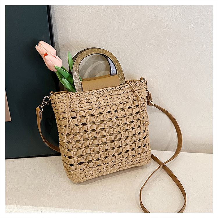 2025 new woven shoulder bag designer crossbody bag casual women's small square bag