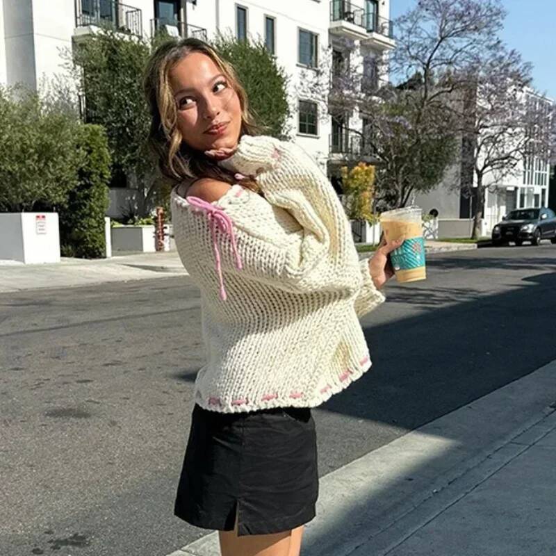 2024 Autumn Winter New Lace Up Knitted Sweater Women Y2K Long Sleeved Pullover Sweaters Female Fashionable Loose Knitwear Tops dongdumaoyi
