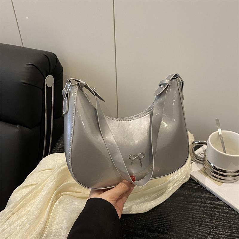 Free Shipping New Designer Bag Solid Color Trendy Textured Underarm Bag Luxury Bag Versatile Fashion Crossbody Bag French Niche Single Shoulder Handba