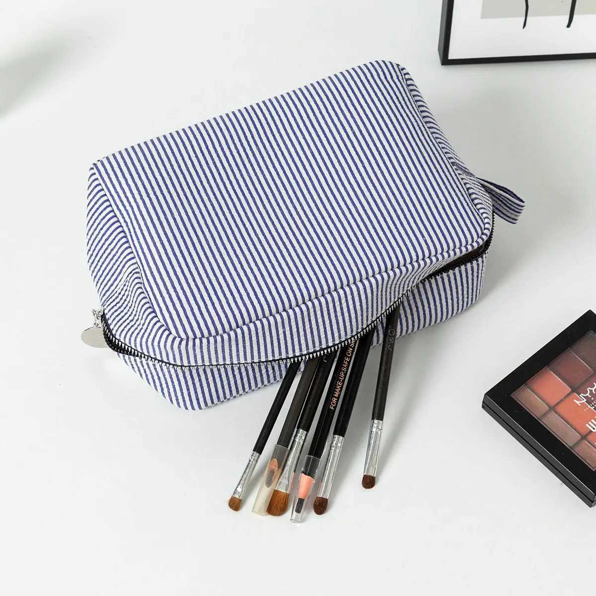 Custom Makeup Organizer Female Toiletry Kit Bag For Girls Make Up Case Storage Lady Box Cosmetic Bag Organizer Bag For TravelXJ250910