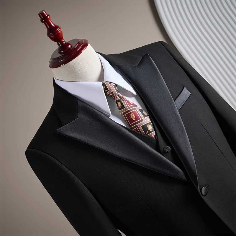 Highquality fashionable and stylish woolen tasto suit set grooms wedding dress threepiece set mens business suit W250910