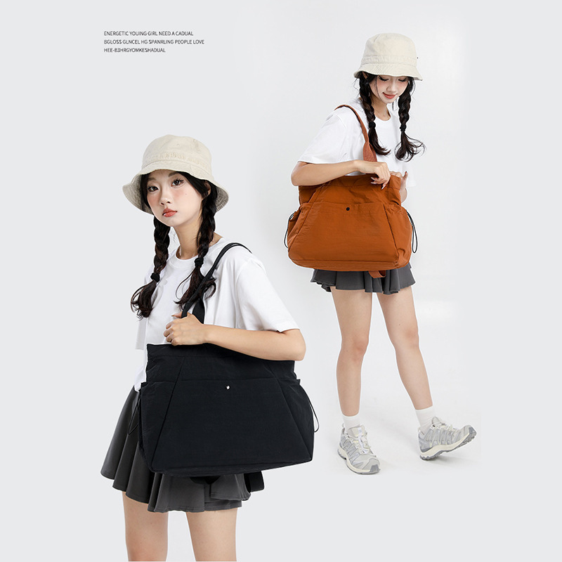 Simple Large Capacity Lightweight Shoulder for Women Daily Commute Waterproof Nylon Tote Bag