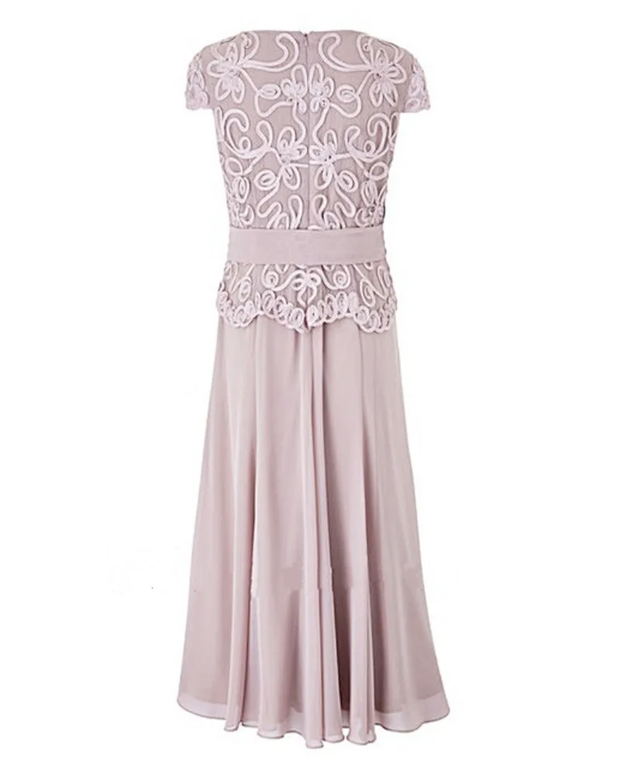 2025 A Line Mother Of The Bride Dresses Tea Length Scoop Neck Lace Party Dress For Mothers Groom Formal Wear