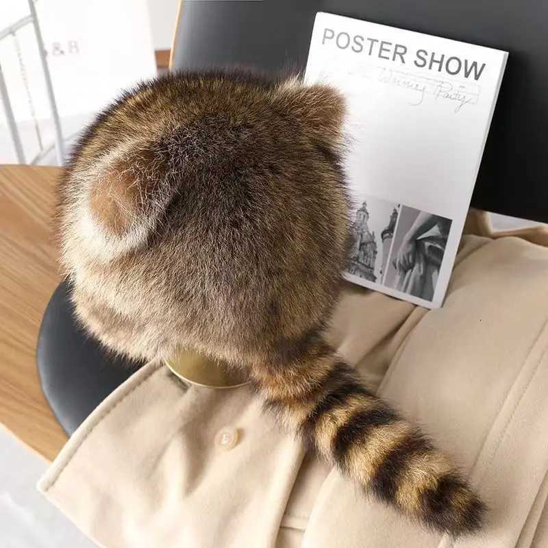 Faux Fur Raccoon Trper Hat with Ear Fls Winter Warm Face Slimming Animal Earmuffs for WomenXJ250910