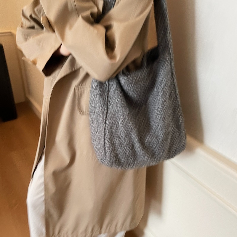 Free shipping designer Casual Commuter Bag Large Capacity Bucket Bag Lazy Style Single Shoulder Bag Mother-Daughter Bag Versatile High-End Simple Tote