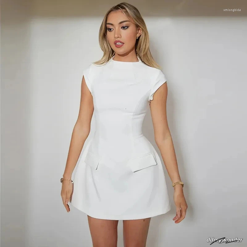 Casual Dresses Women Elegant Slim Solid Pockets Mini Dress Fashion O-Neck Short Sleeve A-Line 2024 Office Lady Chic Commuting Robes