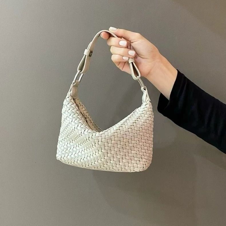 Designer Free Shipping Bag New Faux Leather White Handbag Commuter Women S Shoulder Bag Light Luxury Niche High End Luxury Bag Woven Crossbody Bag