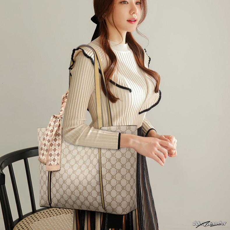 Women's Work Handbag With Free Shipping Designer Fashion Vintage Single Shoulder New Large Capacity Casual Shopping Bag Classic And Versatile ddm