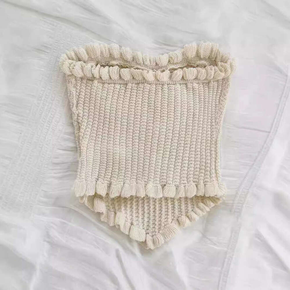 Fashionable Sexy Versatile Heart White Pearl Decorated Knitted Tube Top For Women B3
