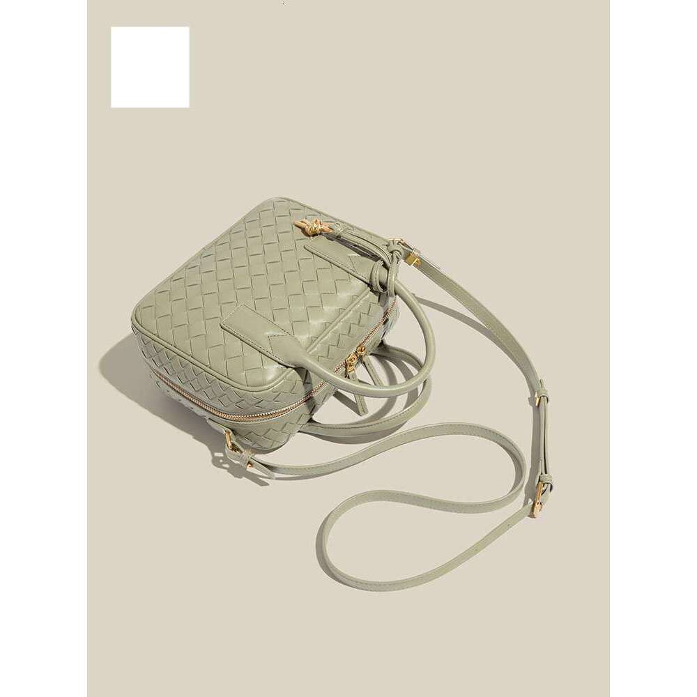 High-Grade Hand-Woven Fashion Hand Texture Autumn/Winter Single Shoulder Crossbody Pillow Bag