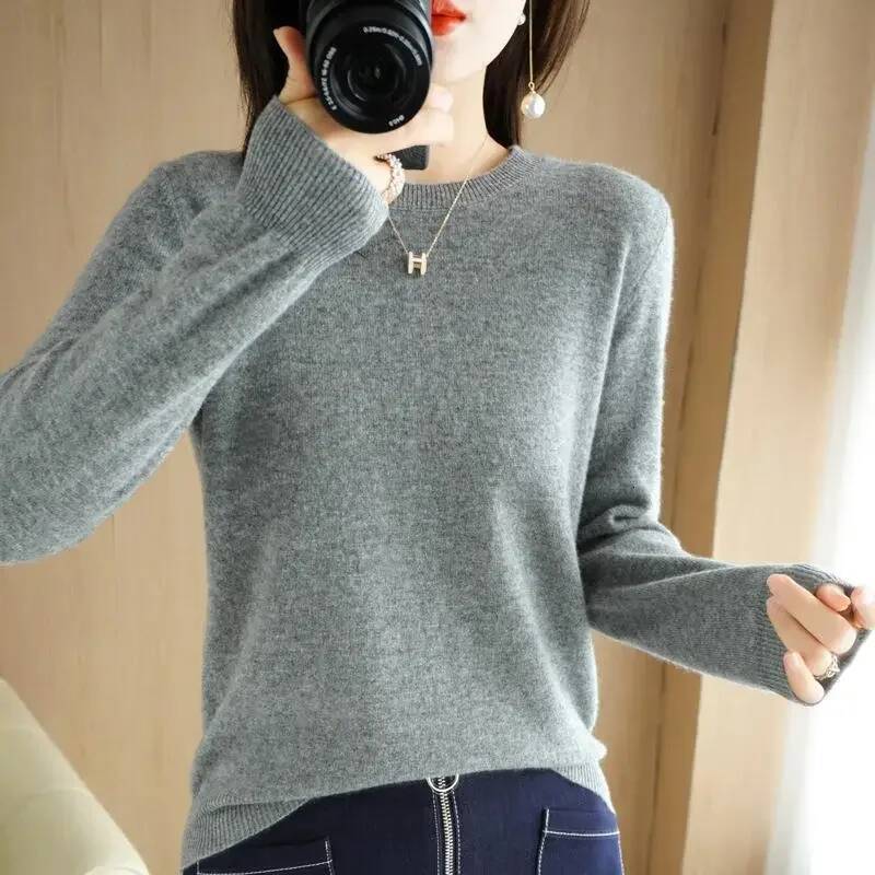 2025 Women Spring Autumn Long Sleeve O-neck Pullovers Warm Bottoming Shirts Korean Fashion Sweater Knitwear Soft Jumpers dongdumaoyi