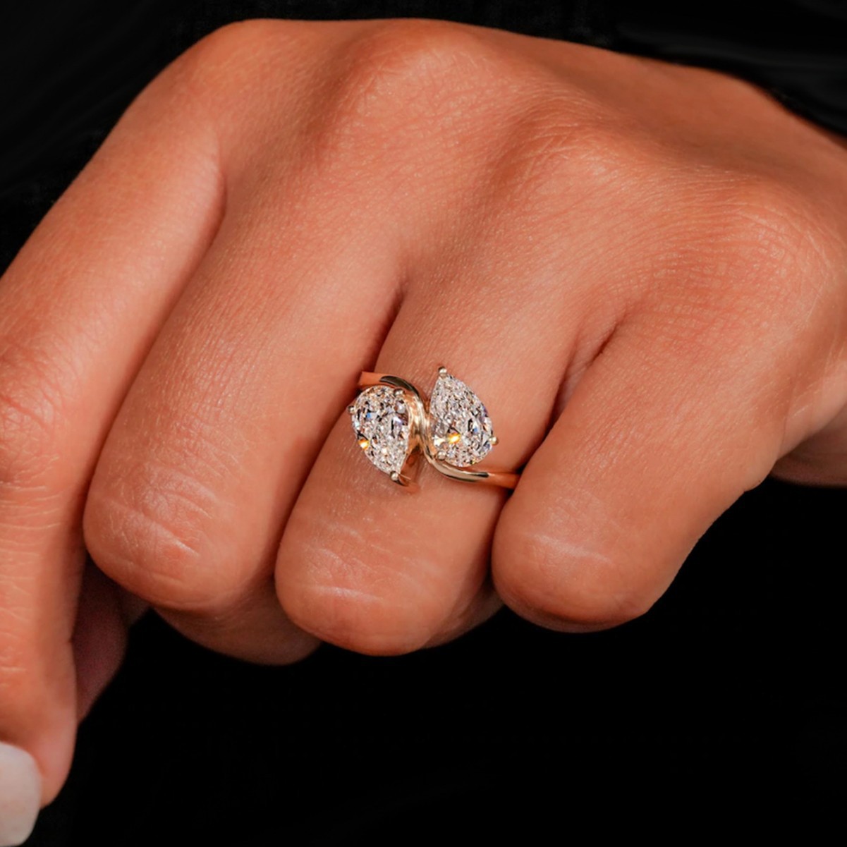 2025 Brilliant Wedding Rings Luxury Jewelry Real 100% 925 Sterling Silver Gold Fill Water Drop Lab Moissanite Diamond Party Eternity Women Engagement 