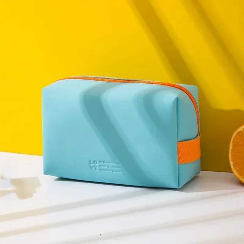 Women Travel Cosmetic Bag Waterproof Pu Cute Candy Colors Woman Makeup Bags Portable Toiletry Storage Bag Organizer BoxXJ250910