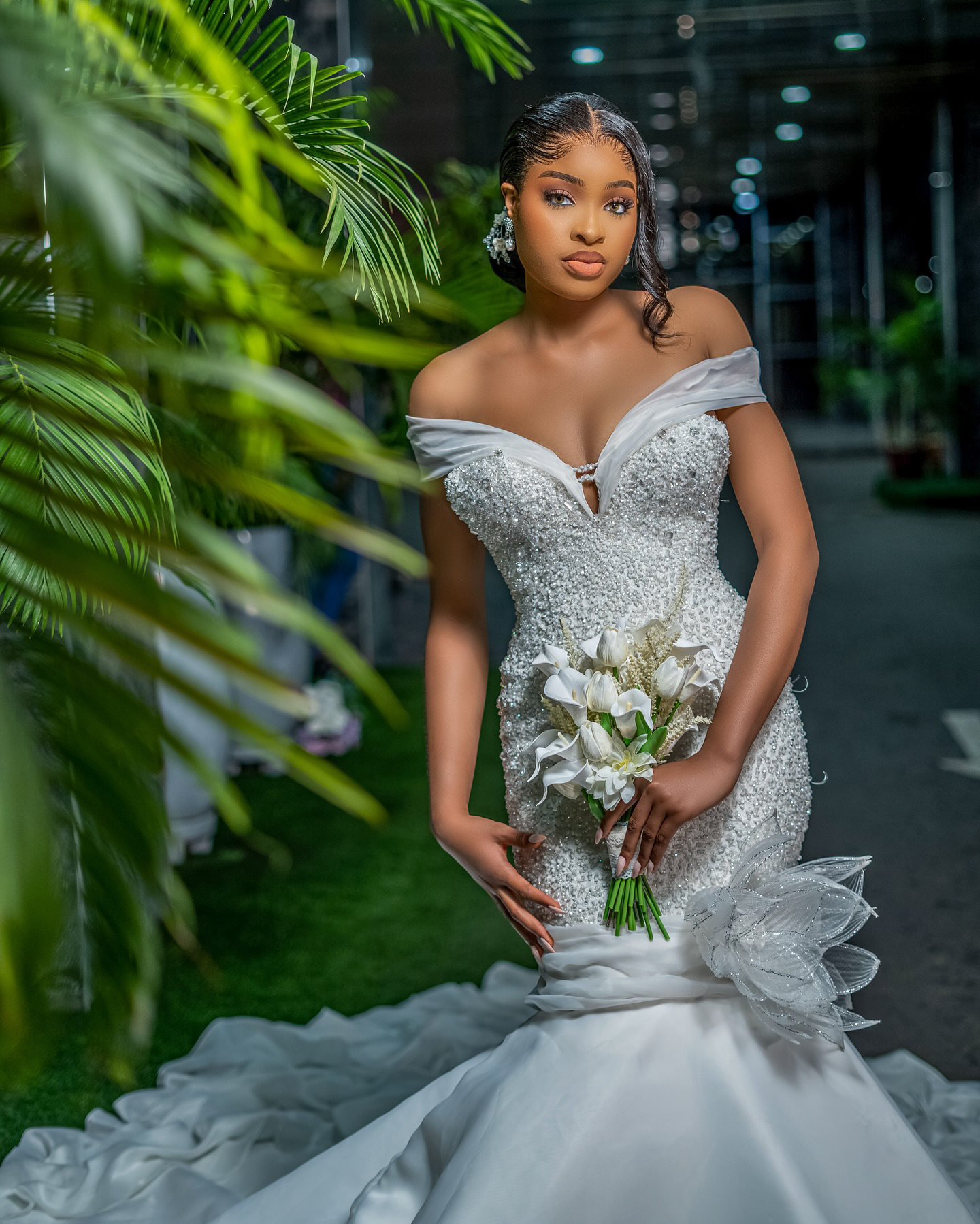 Exquisite Mermaid Wedding Dress Sequins 3D Flower Backless Bridal Gowns Off Shoulder Sleeveless Sweep Train Dresses Custom Made vestidos de novia
