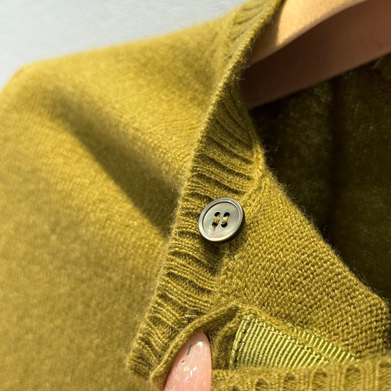 Lady Wool Blend Jacquard Letter Lapel Neck Cardigan Luxury Y2K Designer Oversized Casual Elegant Retro Olive Green Long Sleeve Sweater Slim Fit Clothi