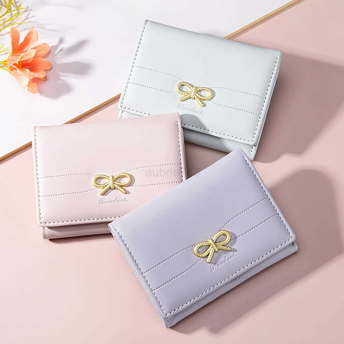 Fashion Wallets Girls Cute Small Bow Wallet Aesthetic Card Holder Bifold Wallet Coin Purse Cash Pocket with Zipper for Women BiFold Wallet PinkZ250910