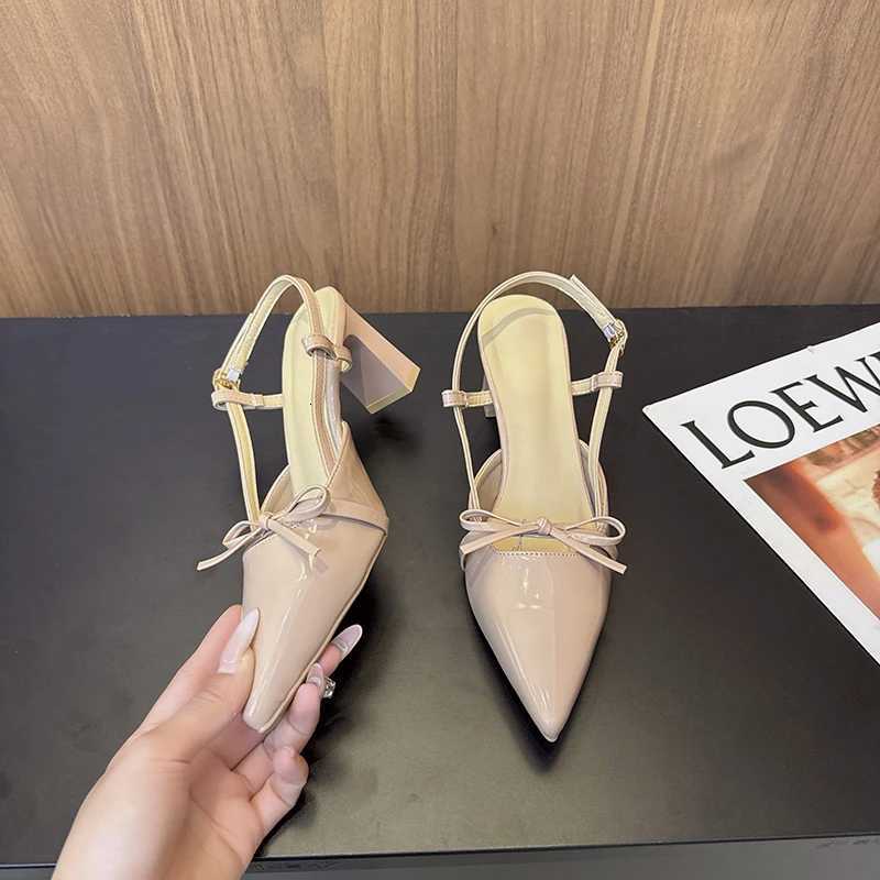 Elegant Butterfly Knot High Heel Sandals Womens French Design Pointed Toe Cover Head Summer New Style Ladies Rubber Sole Shoes W250910