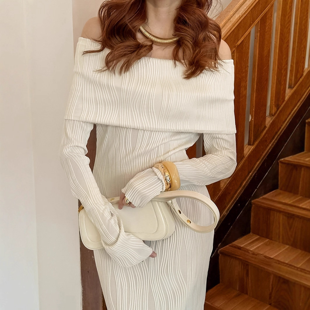 P94New style temperament slim hip fishtail skirt European and American sexy one shoulder knitted dress for women