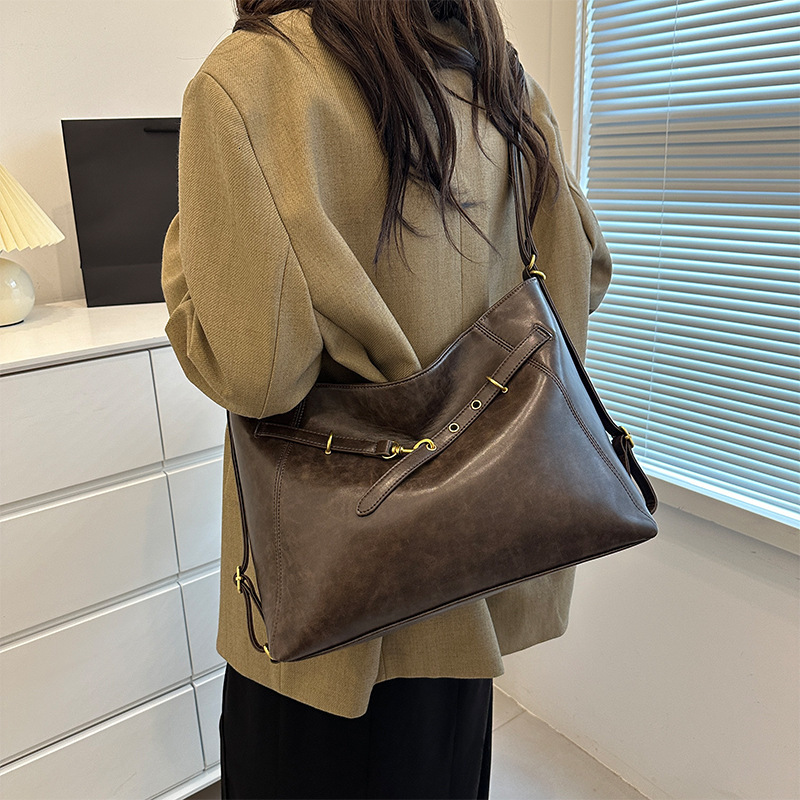 Free shipping designer Minimalist Large Capacity Multi-Back Tote Bag for Women Casual Versatile Commuter Bag Solid Color Shoulder Bag High-End Crossbo