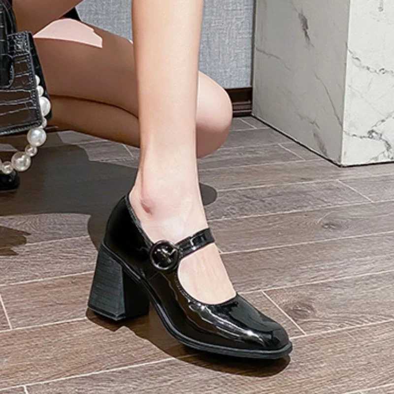Mary Jane Shoes Women British Style Spring Autumn Retro Square Head High Heels Casual Comfortable Party Pumps Zapato De Tacon W250910