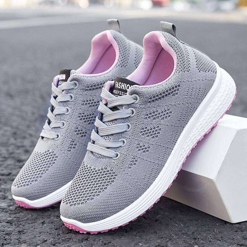 Women's sports shoes breathable new fashionable flat shoes outdoor women's vulcanized shoes mesh cloth lace up women's shoes